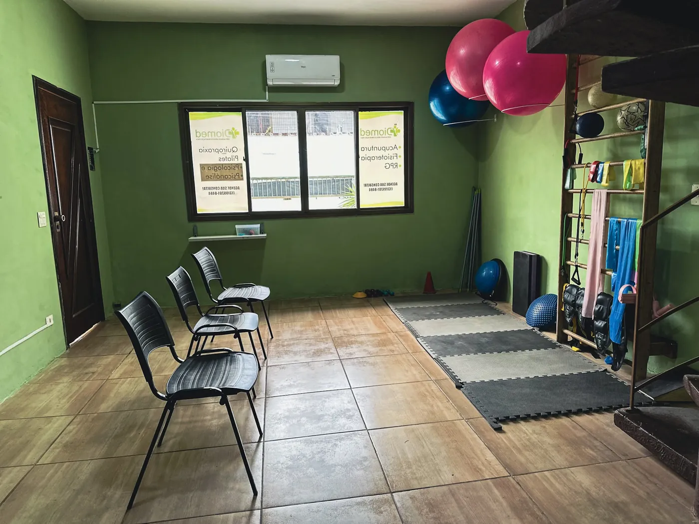 Sala de cinesioterapia da Clínica Diomed
